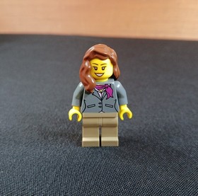 Lego City Flatbed Truck Passenger Minifigure cty0370 from 60017