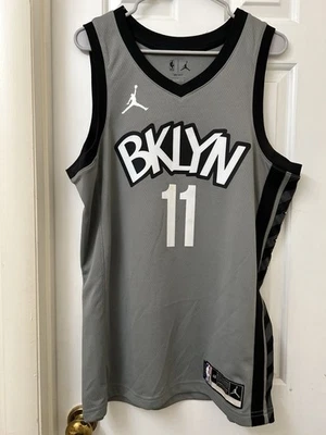 Auténtica camiseta Nike Jordan Kyrie Irving #11 Brooklyn Nets NBA grande Foto 1 de 4