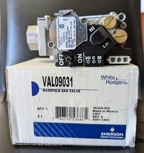 Emerson White Rodgers VAL09031 Furnace Manifold Gas Valve OEM - Picture 1 of 2