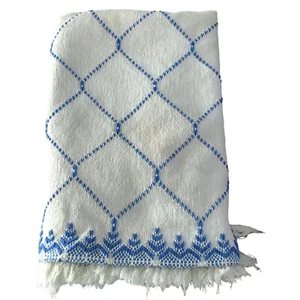 FringeWhite and Blue Fringed Rectangular Throw Sofa   Blanket - Picture 1 of 3