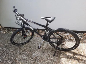 Montainbike Damen hardtail, Luftfedergabel, pannensichere Reifen, wenig gefahren - Bild 1 von 2