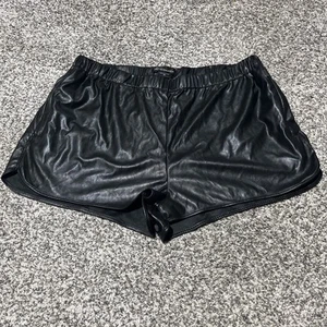 Obey Propaganda Kunstleder Gummizug Shorts Gr. M Glam Punk Reißverschlusstaschen - Bild 1 von 11
