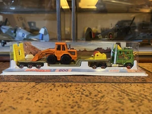 Majorette 600 Series Ford CLT9000, Excavator And Trailer Sealed In Pack - Mint - Picture 1 of 4