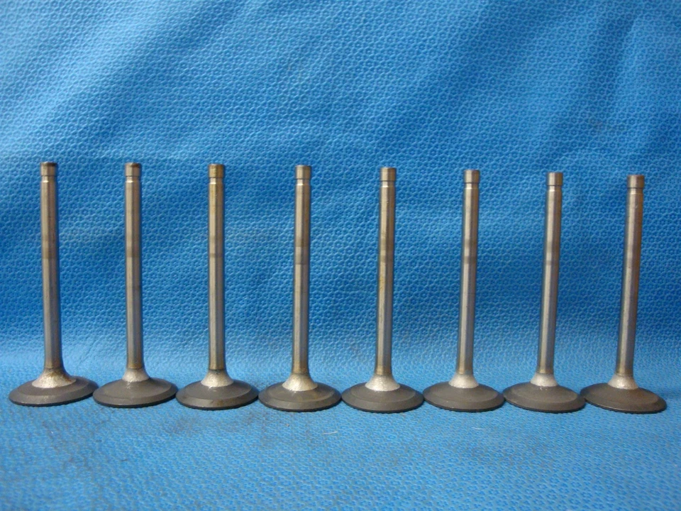 Oldsmobile 455 1972 juego de válvulas de escape 8 OEM Cutlass 98 Delta 88 F85 Rocket V8 Foto 1 de 4