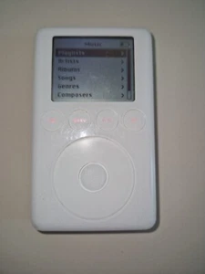 Apple iPod Classic 3rd Gen White a1040 20GB - Picture 1 of 7