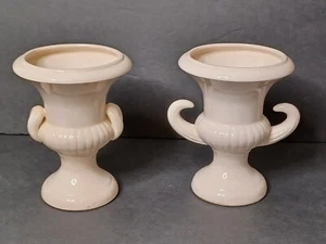 Vintage KERAMIK Vase Sockel creme doppelte Schnörkelgriffe - Bild 1 von 21