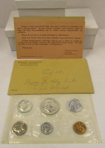 UNITED STATES 1961 SILVER PROOF SET HAS BEEN OPENED  GREAT CONDITION.* Cover