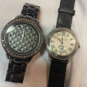 Lot of 2 Ladies Watches VINCE CAMUTO & LIZ CLAIBORNE Quartz LOOK GOOD RUNNING - Picture 1 of 14
