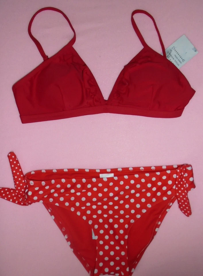 Bikini Warehouse Volantes Rojo Triángulo Top y Lunares Calzoncillos Talla 10 Nuevas Etiquetas Nuevo con Etiquetas Foto 1 de 2
