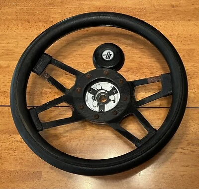 "Volante Grant GT 13,5"" NEGRO 4 RADIOS - Dodge Challenger Hemi 32 Ford Jeep" Foto 1 de 4