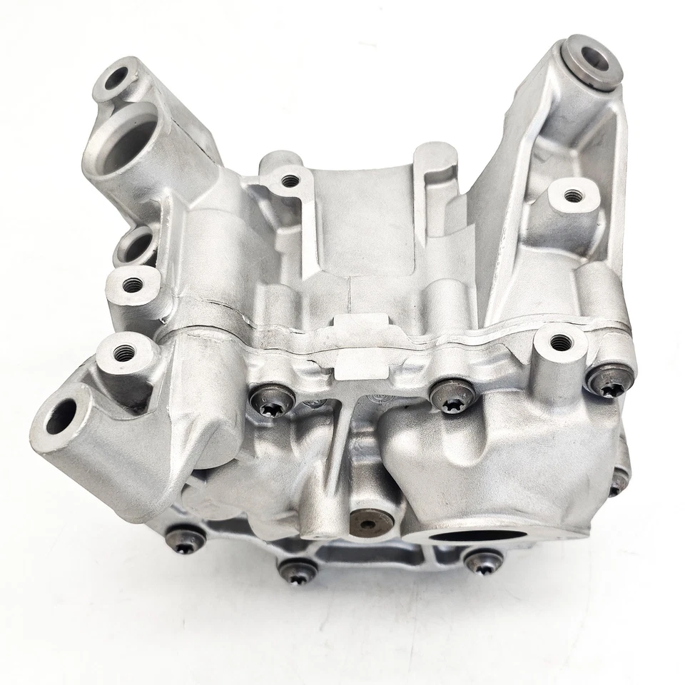 Bomba de aceite del motor para BMW F01 F02 F12 F13 F10 550i 750i X5 X6 11417643256 Foto 1 de 4