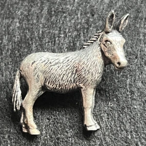 PEWTER DONKEY MARKED A.R. BROWN C15 (FADED) PIN BADGE - Picture 1 of 4