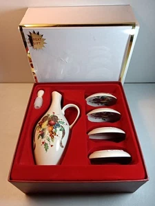 New Lenox Holiday Nouveau Oil Bottle Gift Set With 4 Small Bread Dipping Plates - Picture 1 of 23