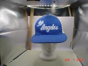 Gorra ajustada de lana vintage auténtica NIKE Los Angeles Lakers Blue Script HWC NBA S - Imagen 1 de 5