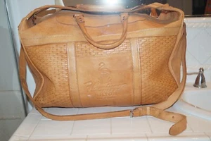 VINTAGE HAND TOOLED LEATHER DUFFLE TRAVEL BAG PARAGUAY LAS VEGAS FLAMINGO HILTON - Picture 1 of 11