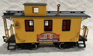 Vintage PIE CABOOSE New Bright Industries Timberwolf & Redwood Train Car - Picture 1 of 13