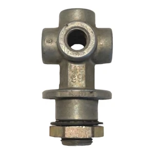 Bendix 1/4"-18 6-port Fluid Pressure Line Multiple Connector P/N 223662N - Picture 1 of 5