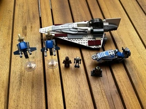 LEGO Star Wars 7868 Mace Windu’s Jedi Starfighter | vollst. mit Minifiguren  - Bild 1 von 5