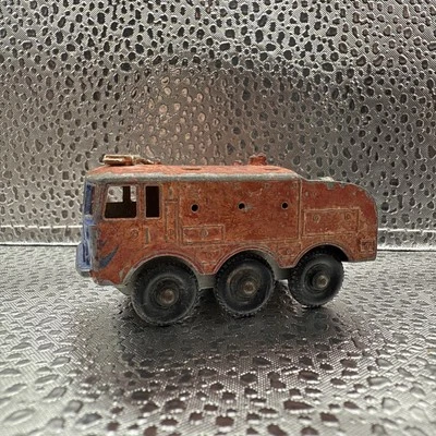 Vintage Lesney Matchbox No 63 FOAMITE CRASH TENDER Red Diecast England 2 - Image 1 of 4