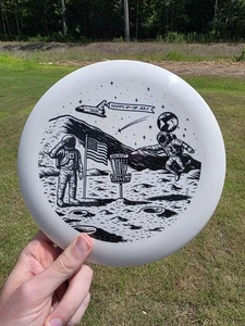 Discraft Glo Luna - Limited Edition - Disc Golf Putter - Picture 1 of 2