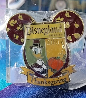 Disneyland Resort 2004 Thanksgiving Pin Cast Exclusive NEW Donald Duck Disney Foto 1 de 2
