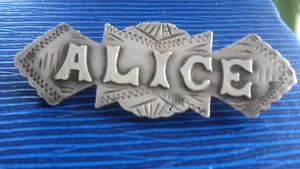 Silber Alice Name Brosche Antik Sterling Beschauzeichen Birmingham 1908 - Bild 1 von 3
