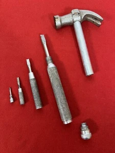 Herramienta de martillo/destornillador - Juego de anidación de 5 piezas - Martillo de garra y 4 destornilladores - Imagen 1 de 13