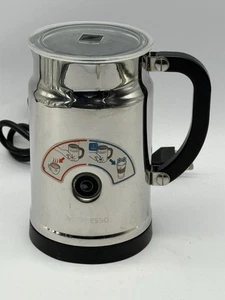 Nespresso Elektrischer Milchaufschäumer Aeroccino Plus Edelstahl Modell 3192 Heiß & Kalt - Bild 1 von 11