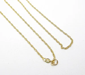 9ct Gold Curb Chain Twist Link Hallmarked 1.9 grams 18'' with gift box. - Picture 1 of 7