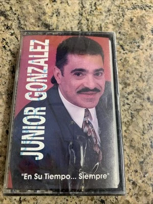 Junior Gonzalez En Su Tiempo ....Siempre  CASSETTE - Image 1 of 2