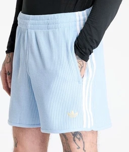 Adidas Originals Waffle Knit Sprinter Shorts Mens M Clear Sky Blue White KC0692 - Picture 1 of 15