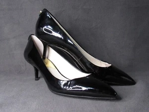 Michael Kors 6.5M ~ Black Patent Leather Kitten Heel Flex Pump - Picture 1 of 7