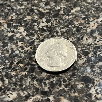 1988 P Quarter Errors - In God We Trust, Liberty, Rim Error UnitedQuarter Dollar - Image 1 of 2