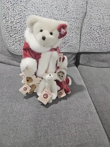 Boyds Best Dressed Limited Edition Genevieve Frostbeary 4 Stück Set - Bild 1 von 9