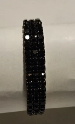 Dillard's Genuine Austrian Crystal Stretch Bracelet Black Crystals NEW - Image 1 of 4