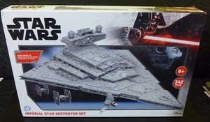 Star Wars Papiermodellbausatz Imperial Star Destroyer Set ~ Open Box 2 Teile fehlen - Bild 1 von 10
