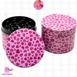 50mm Corazones de Amor Lindo Rosa Niñas Regalo - Metal 4 Piezas Tabaco Molinillo Magnético - Imagen 1 de 21