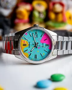Casio MTP 1302 Blu Personalizzato Colorfull mod - G-Modz Alta Qualità Dipinto a Mano - Foto 1 di 8