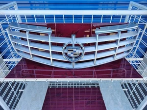 2006-2011 Cadillac DTS Upper Bumper Grille W/Emblem Factory Silver OEM # 2199662 - Picture 1 of 22