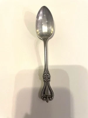 Cucharadita Towle antigua colonial de plata de ley sin monograma Foto 1 de 4