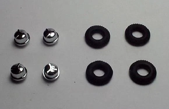  JUEGO VIBRADOR DE 4 BUJES Y NEUMÁTICOS HOT ROD CROMADOS. NUEVA REPRODUCCIÓN Foto 1 de 1