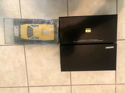  Lamborghini Countach LP500 Prototipo 1/18 Rare Yellow (Looksmart) - Image 1 of 4