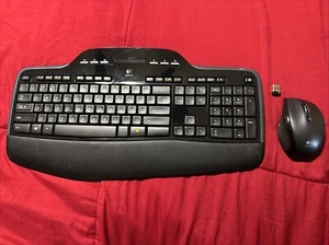 Logitech MK700 And M705 Mouse Keyboard Combo Wireless W/ Dongle - Afbeelding 1 van 2