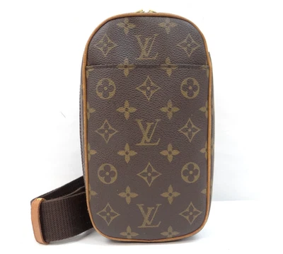 Bolso Bandolera Louis Vuitton Pochette Gange Monograma Hombro Cintura España M51870 Foto 1 de 4