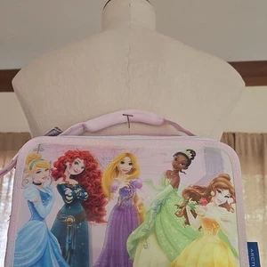 NWT - DISNEY PRINCESSES - Lunchbox 3-D Insulated - Pink - Picture 1 of 7