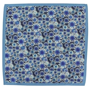 Bolsillo cuadrado azul de seda y algodón con flores de verano - Imagen 1 de 2