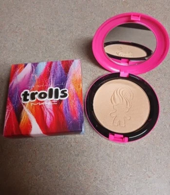 MAC Good Luck Trolls Beauty Powder GLOW RIDA light-medium peach pearl w/ sparkle - Image 1 of 4