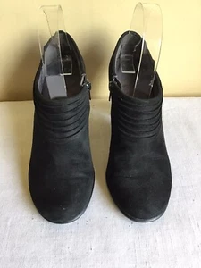 Womens Aerosoles Starring Role Black Suede Ankle Boots High Heel Booties US 7 - Picture 1 of 7