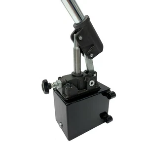 Hydraulic piston hand pump with release knob for single acting cylinder 2.7 CID - Picture 1 of 5
