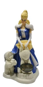 Colección invitada Dept 56 Snowbabies Under the Midnight Moon con Barbie 2000 - Imagen 1 de 20